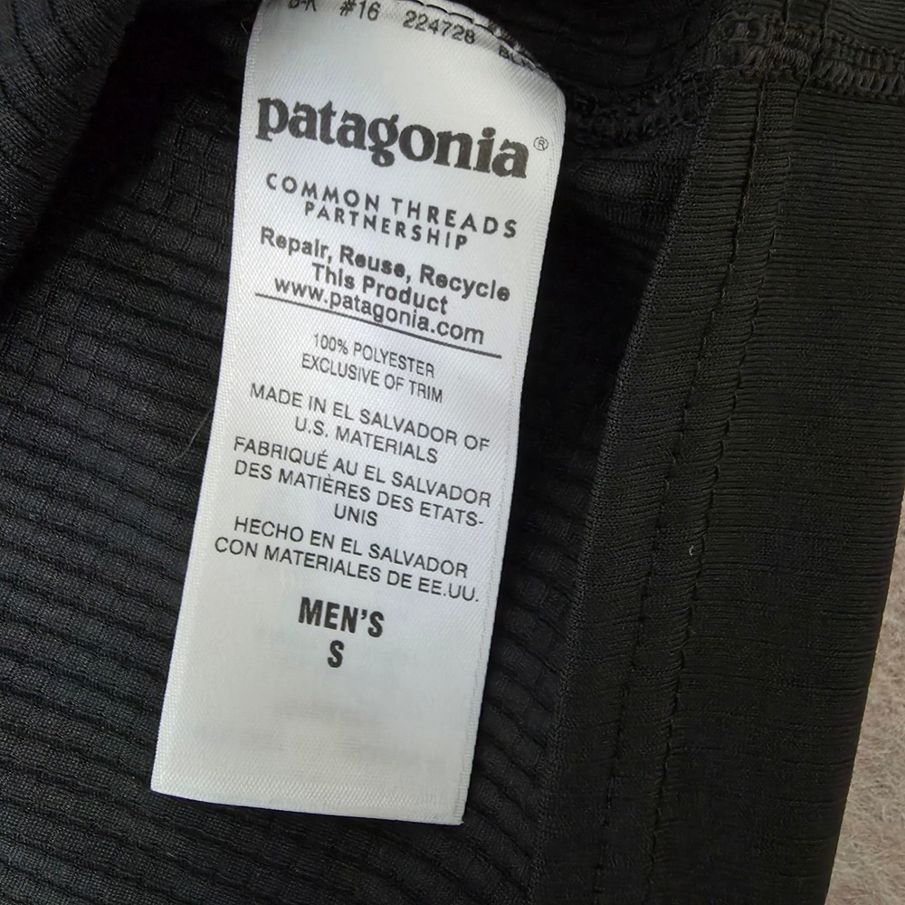 Patagonia Midweight Capilene Base Layer Sz S Black Long Sleeve Outdoor Hiking - Picture 8 of 10